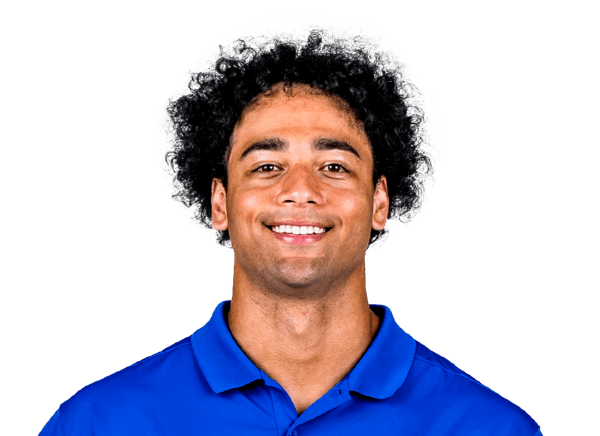 Ari Patu headshot