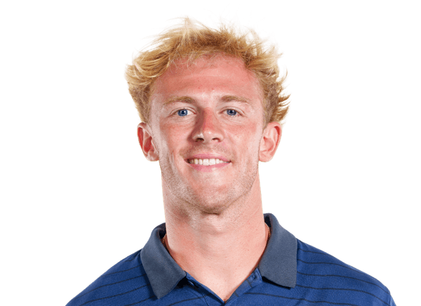 Hunter Herring headshot
