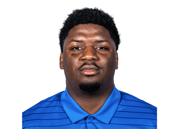 Antonio Martin headshot