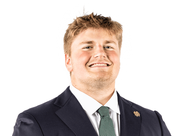 Ashton Craig headshot