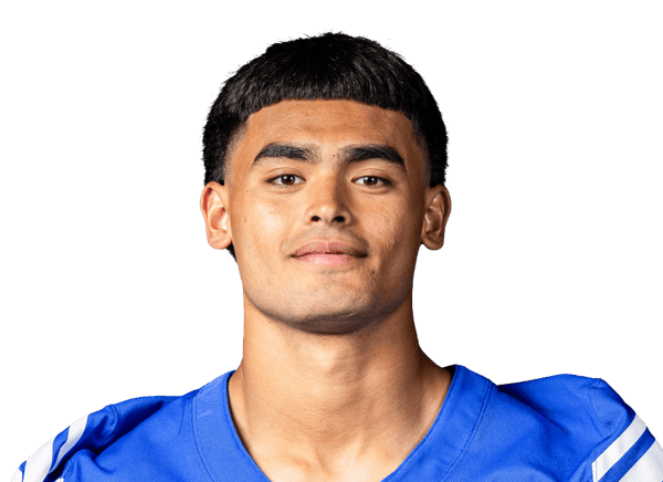 Tausili Akana headshot