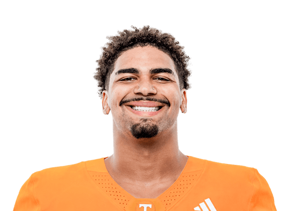 Ethan Davis headshot