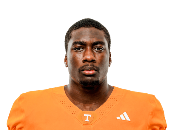 Isaiah Hardge headshot