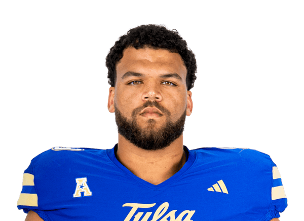 Tai Newhouse headshot