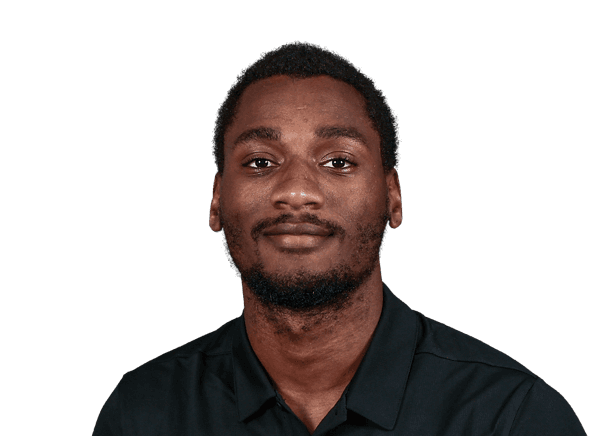 Devin Alves headshot