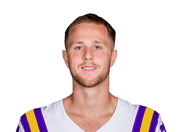 Mason Dossett headshot