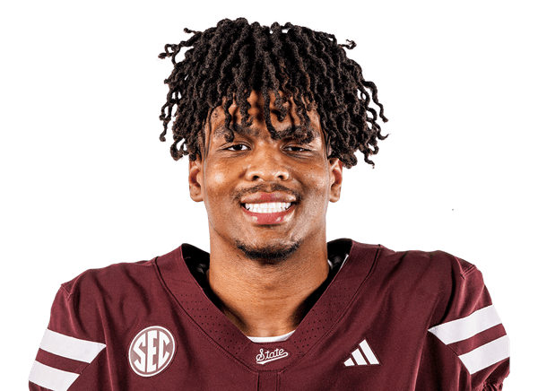 Dealyn Evans headshot