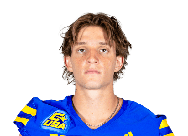 Riley Trujillo headshot