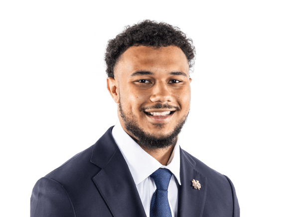 Loghan Thomas headshot