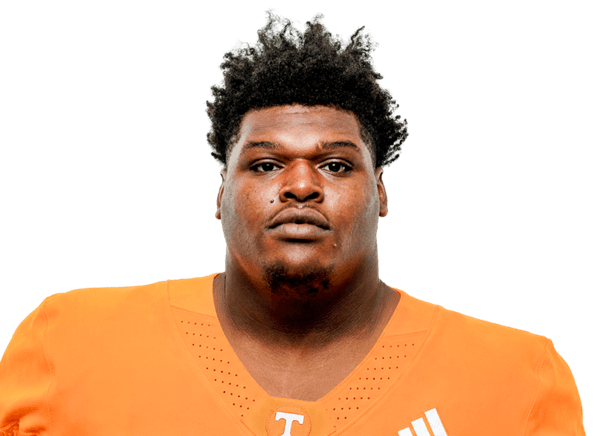 Donovan Haslam headshot