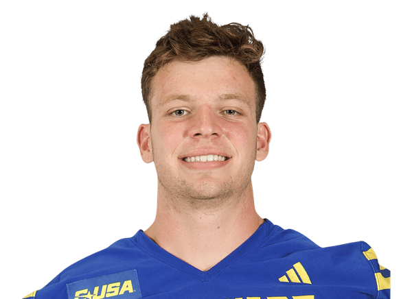 Sean Quick headshot