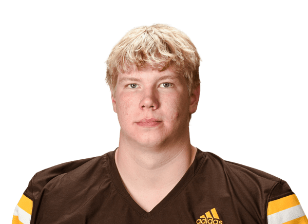 Jake Davies headshot