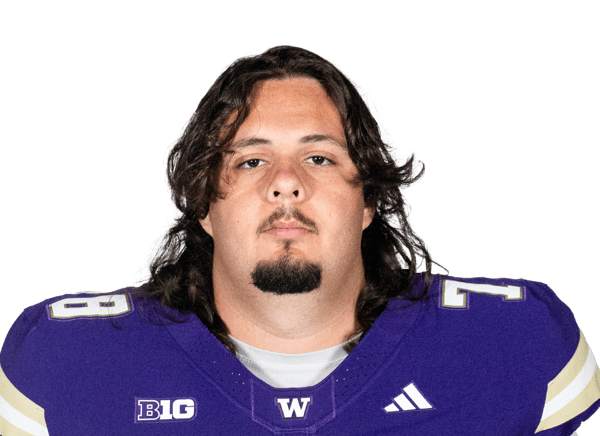 Jake Flores headshot