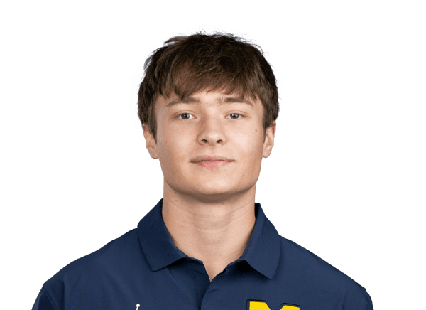 Zach Ludwig headshot