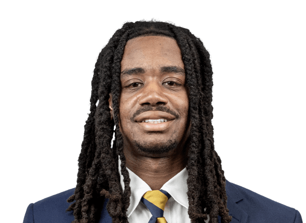 Dazmin James headshot