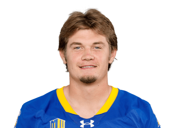 Brady Van Bennekum headshot