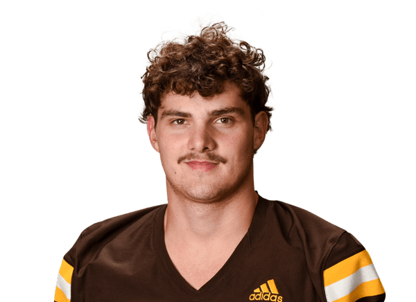 Gage Brook headshot