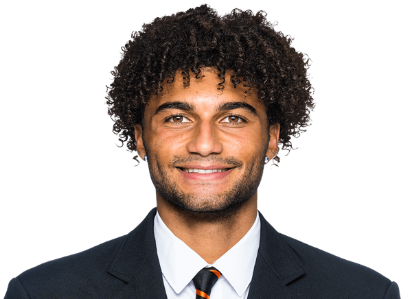 Xander Chisolm headshot