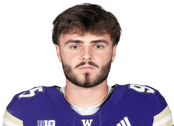 Tyler Robles headshot