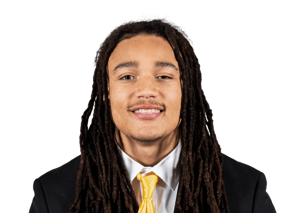 Sascha Garcia headshot