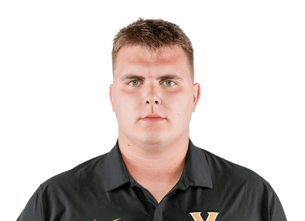 Beau Johnson headshot