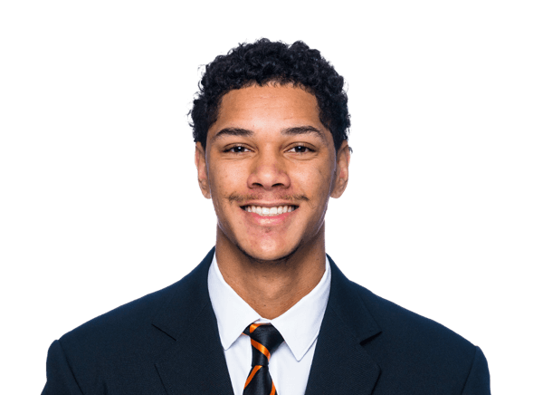 Drake Vickers headshot