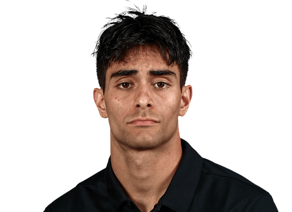 Riis Weber headshot