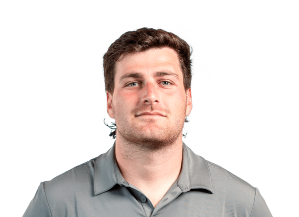 Cade Hechter headshot