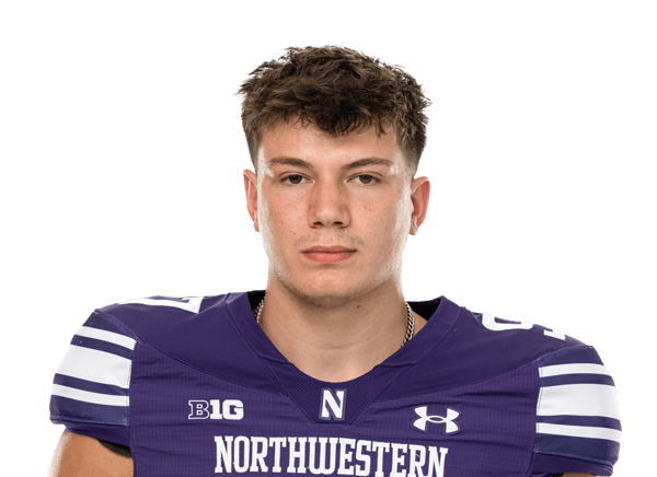 Braxton Strong headshot