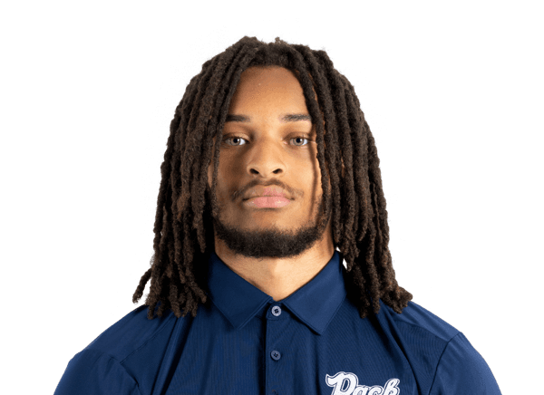 Carter Jones headshot