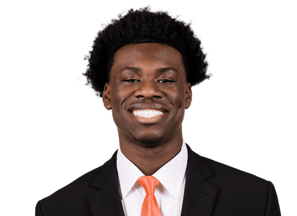 Chase Linton headshot