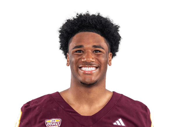 Braylen Naves headshot