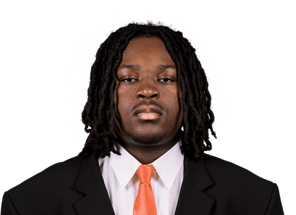 Dennis Uzochukwu headshot