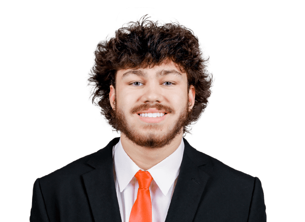 Jaden Reddell headshot