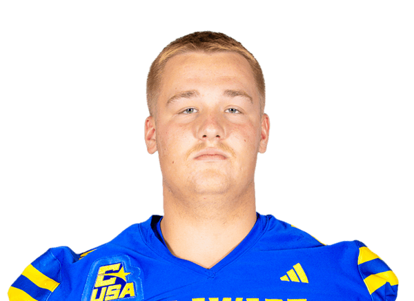 Carter Sareyka headshot