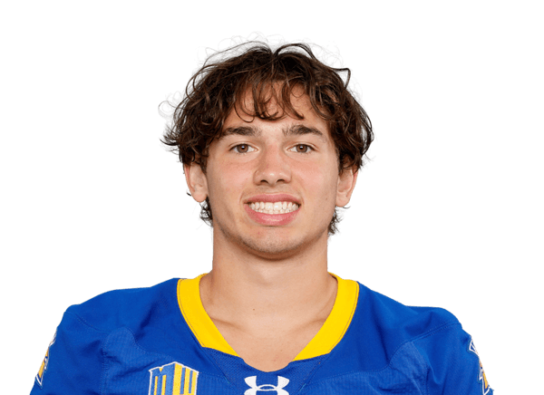Pierce Walker headshot