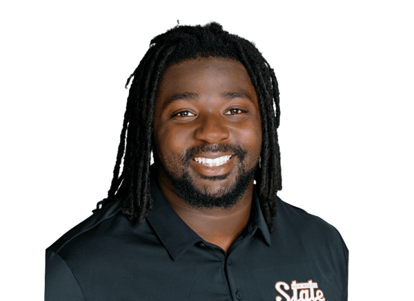 Raylon Carter headshot