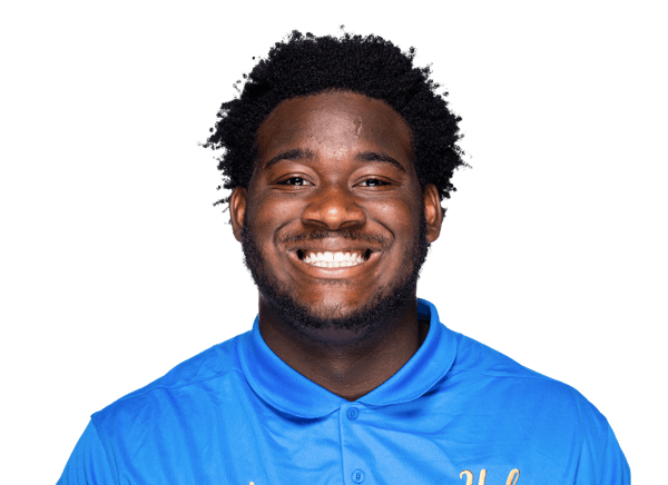 Robert James III headshot