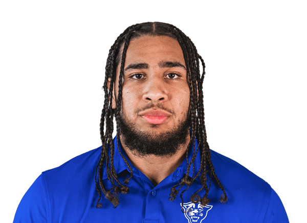 Zachary Davis headshot