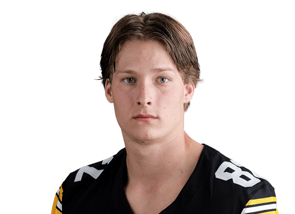 Dylan Stecker headshot