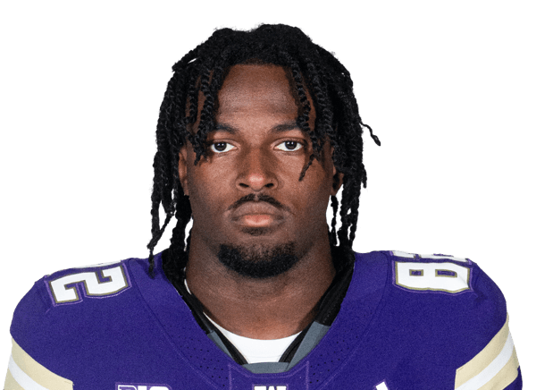 Deji Ajose headshot