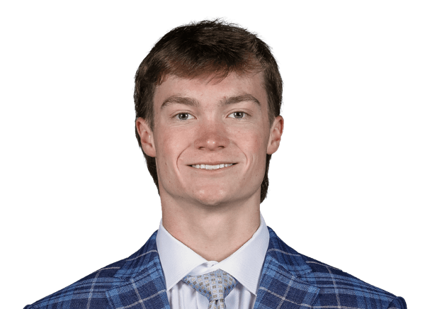 Sam Earle headshot