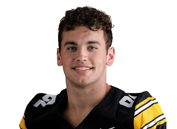 Caden Buhr headshot