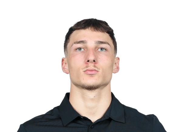 Kade Stewart headshot
