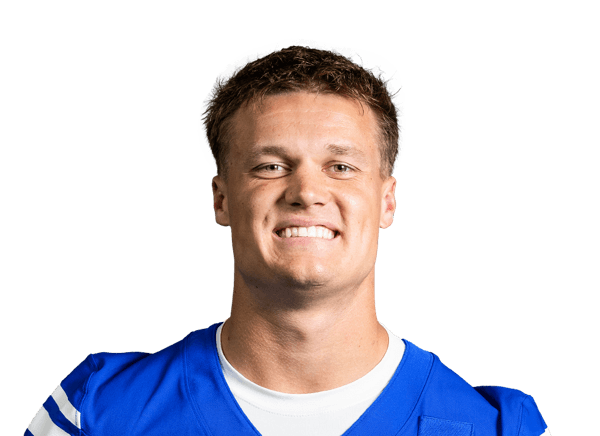 Cannon DeVries headshot