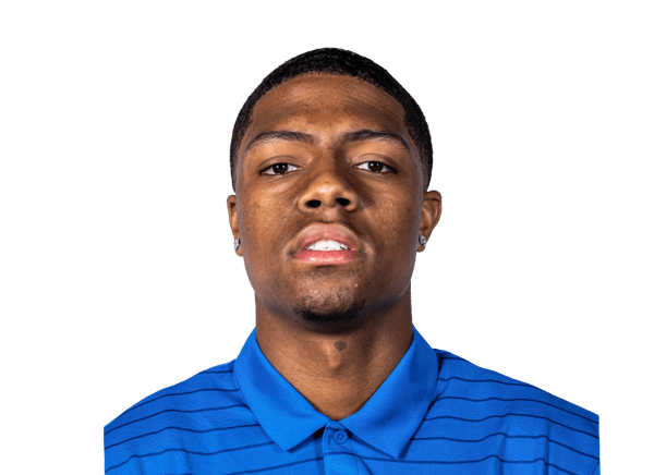 Devan Carlisle headshot