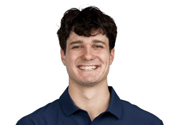 Hunter Robertson headshot