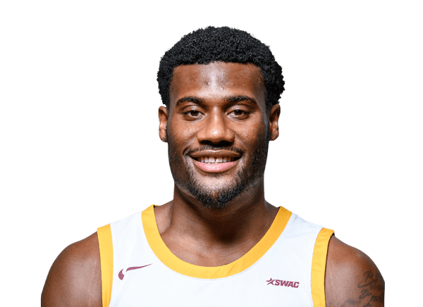 Ariel Bland headshot