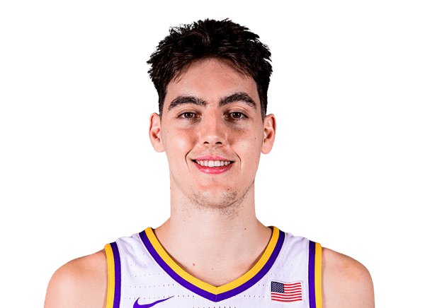 Max Mackinnon headshot