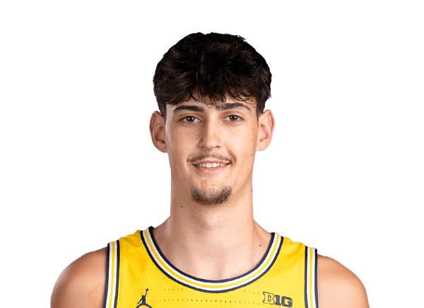 Aday Mara headshot